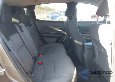 2025 Nissan Kicks Sv Fwd from USA, damaged, VIN 3N8AP6CA7SL438449